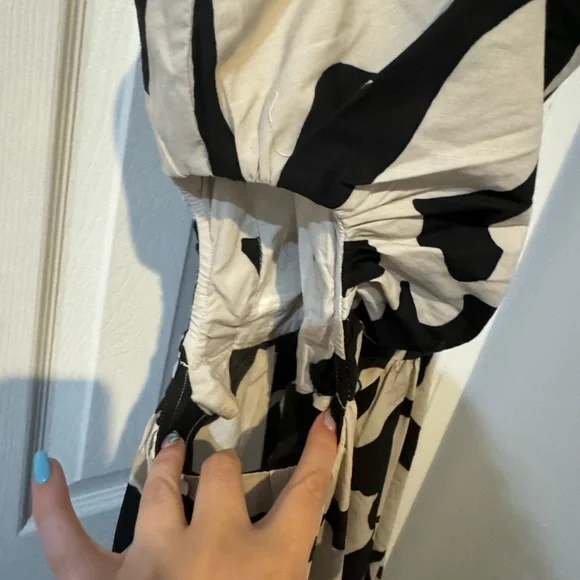 NWOT A&F One Shoulder Cut Out Maxi Dress - Picture 5 of 6